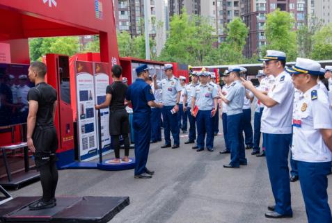推动正规化建设纵深发展 科技助阵，绵阳支队树立典范